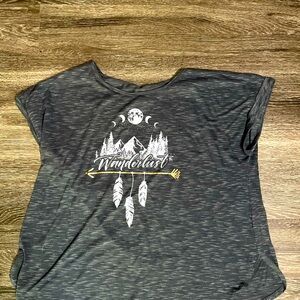 Women’s graphic tee